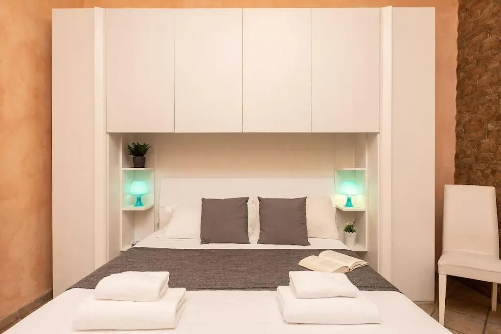 Trastevere Home By Rental In Roma