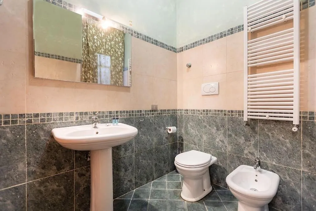Trastevere Home By Rental In Roma