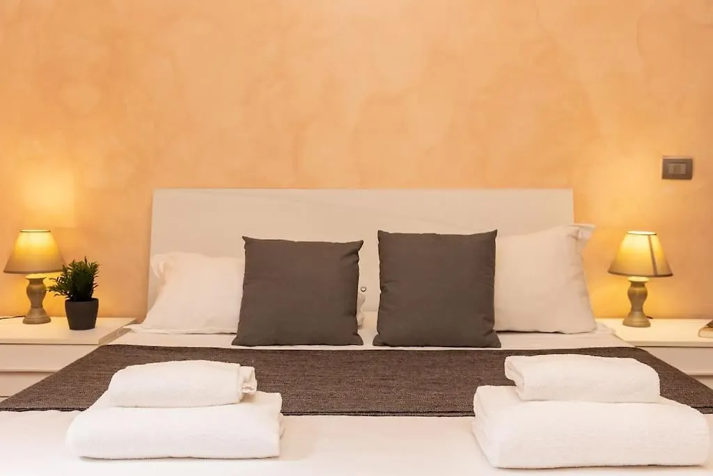 Trastevere Home By Rental In Roma 0*,  İtalya
