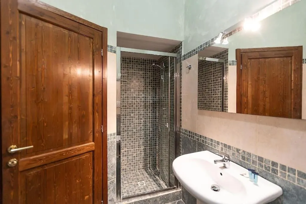 Daire Trastevere Home By Rental In Roma