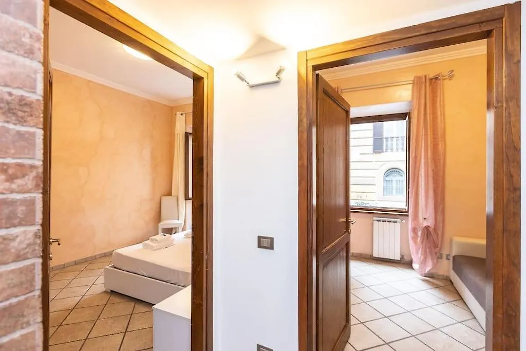 Trastevere Home By Rental In Ρώμη
